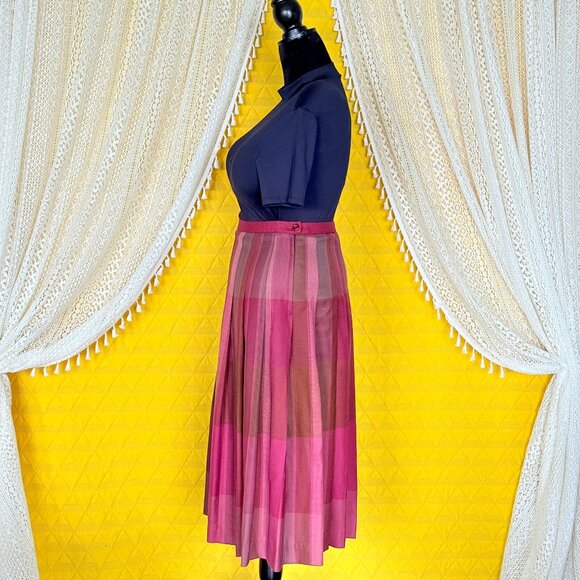 Vintage Pendleton 100% Virgin Wool Magenta Plaid Pleated Midi Skirt Size 4 - Picture 4 of 14